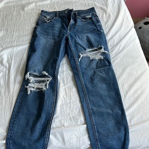 ripped mom jeans super good fit